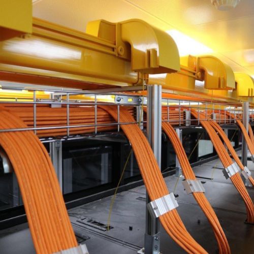 Containment installation